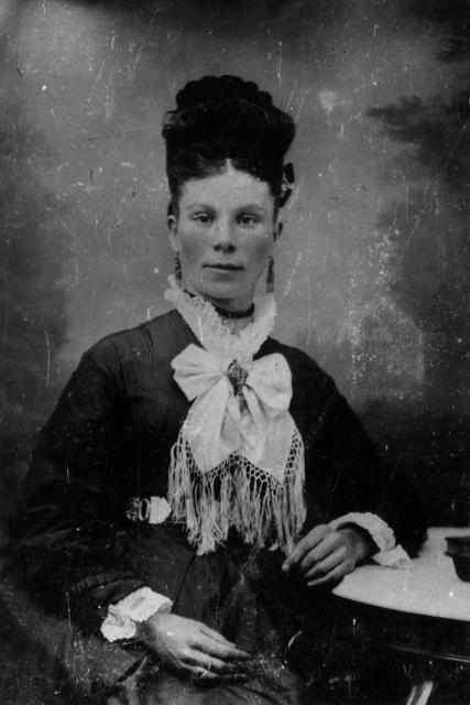 Clara Woolner Macneill Montgomery Clara Woolner Macneill Montgomery, circa 1873. Clara probably wasn’t married to Hugh Montgomery yet because she was not wearing a wedding ring. Courtesy of Archival and Special Collections, University of Guelph.